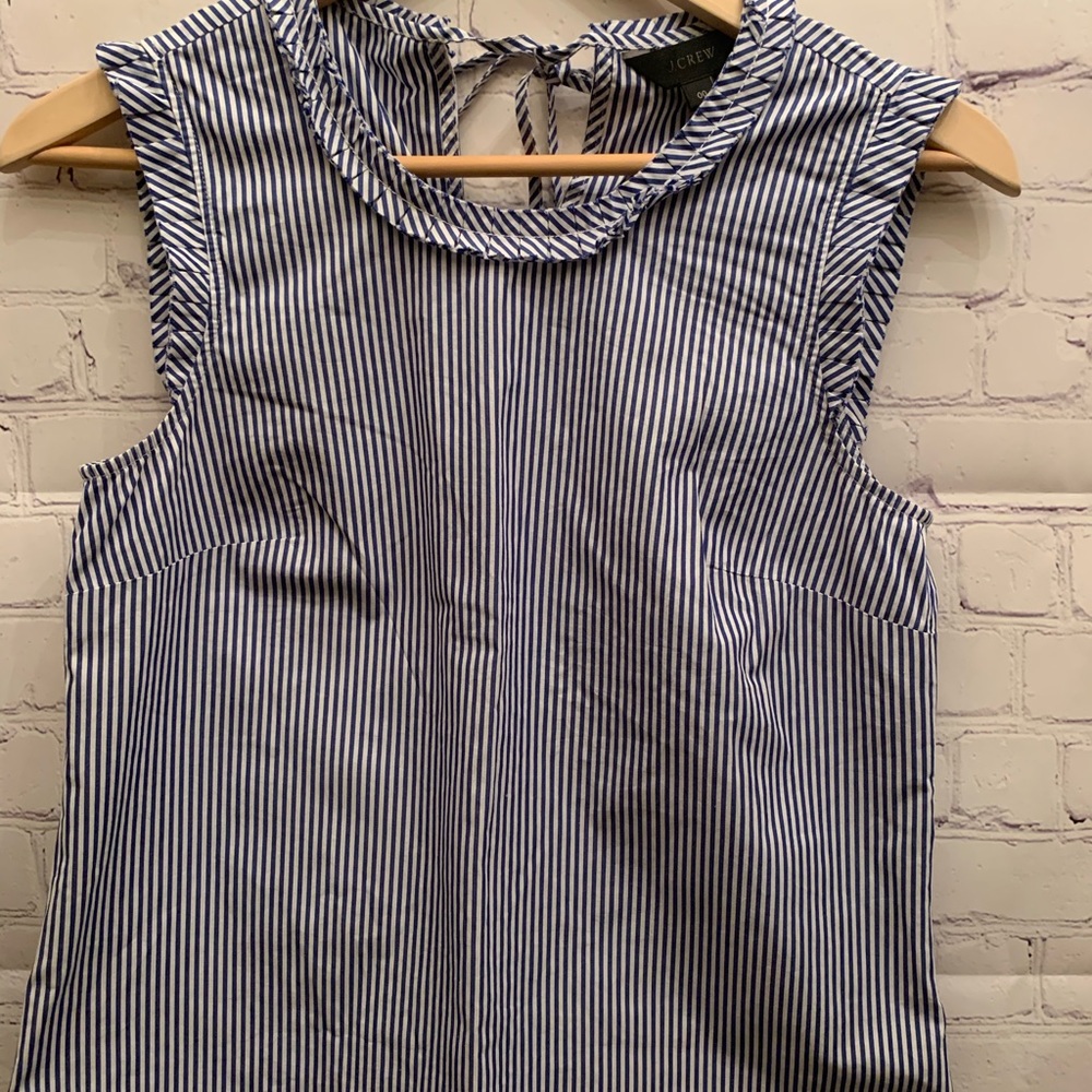 J Crew like new sleeveless ruffle top